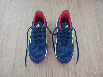 Dětské sálové boty Adidas vel. 37 - 2