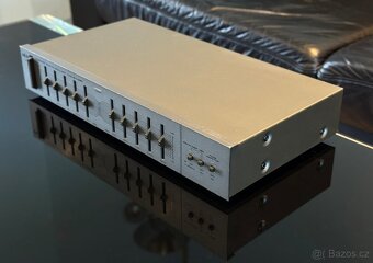 Akai EA-G30 Equalizer - 2
