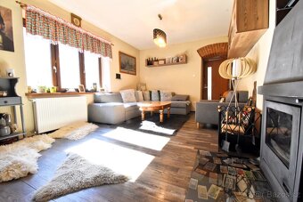 Prodej rodinného domu 250 m², pozemek 745 m² Luční, Spořice - 2