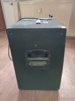 bass kombo Laney - 2