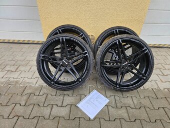 5x112 r20 Motec - 2