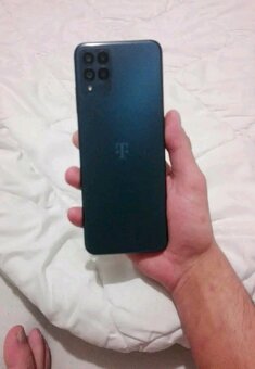 T Phone Pro 256GB - 2