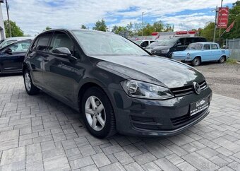Volkswagen Golf 1.2 TSi benzín manuál 77 kw - 2
