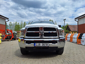 Dodge RAM 2500 - 2