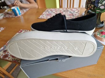 Tenisky VAGABOND vel 41 - 2
