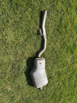 Prodám zadní tlumič výfuku bosal z BMW e46 nafta - 2