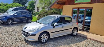 Peugeot 207 1.4i 54kW 5dveri KLIMA - 2