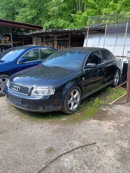 Audi A4 b6 3.0i automat (motor umřel) - 2