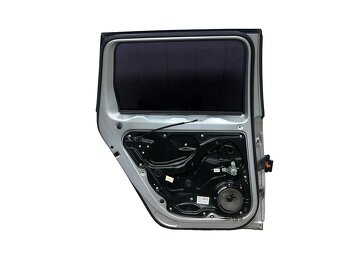 Levé zadní dveře stříbrná metalíza LA7W VW Passat B6 kombi - 2