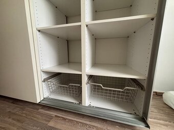 IKEA skříň PAX s posuvnými dveřmi HASVIK - 2