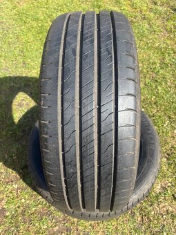 205/55R16 Zánovní 2ks letní pneu Good Year - 2