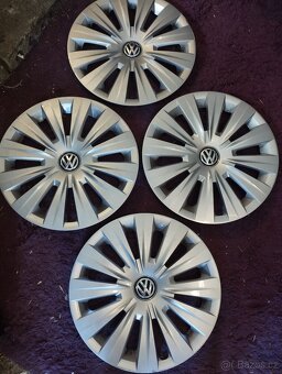 Poklice VW . Golf.R/15.original - 2