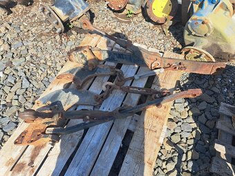 Ramena hydrauliky zetor 7211. 7245. - 2