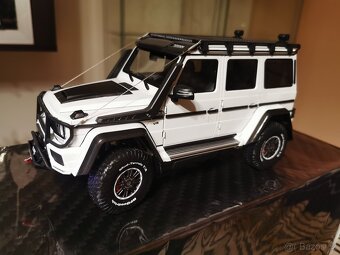 Model auto mercedes benz G brabus 1:18 almost real - 2