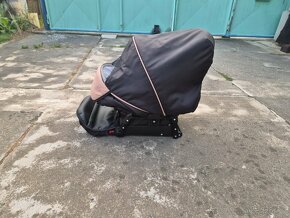 Nabízím kočárek - 2