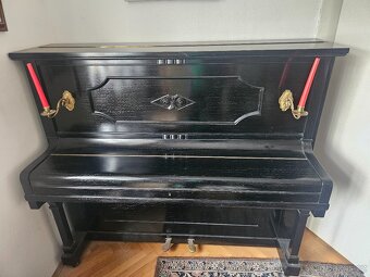 Piano Petrof - 2