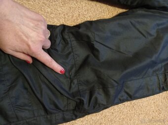 Šusťákové kalhoty Crivit vel. 134/140 černé barvy - 2