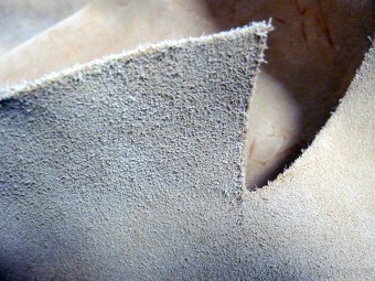 Broušená hovězí kůže - 2