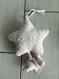 závěsná hračka na usínaní hvězda - 2