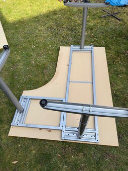 Nastavitelný rohový psací stůl IKEA 160×120 cm - 2