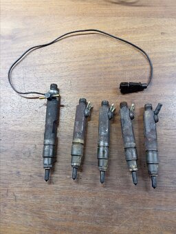 Vstřikovače T4 - 2