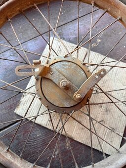 Čz předválečná - kolo malý buben - 2