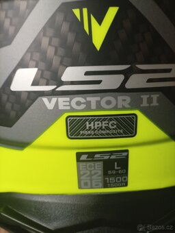 Helma boty rukavice bunda kalhoty - 2