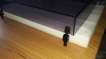 Plexi na gramofony Tesla NC ... - 2