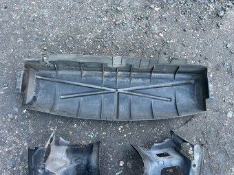 BMW E36 vanička + boční deflektory - 2