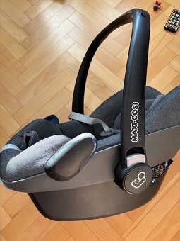 Autosedačka vajíčko Maxi cosi - 2