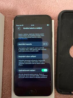 Prodám iPhone SE 2020 black 64gb - 2