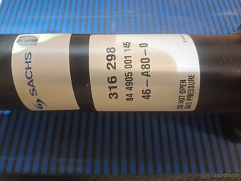 Zadní tlumiče Mercedes ML W166 - 2