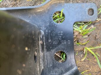 Stěna chladiče Golf MK5 Plus 2005-2009 - 2