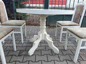 Jídelní stůl a židle - 2