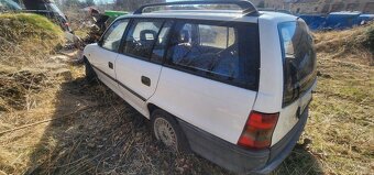 Opel Astra - 2