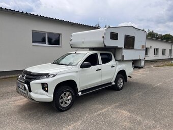 Obytná nástavba na pick-up - 2