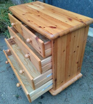 Komoda se šuplaty - 2