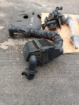 Peugeot 307SW, r.v.2004, 2,0HDI - zbytek dílů - 2