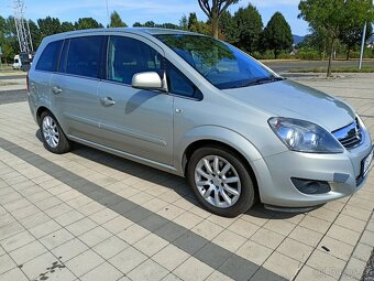 Opel Zafira B - 2