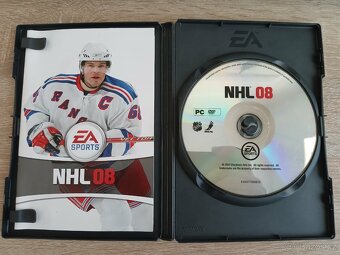 PC hra NHL 08 CZ - 2