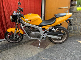 Hyosung GT 125 - 2