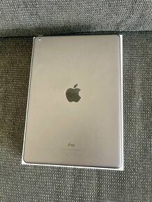 Apple iPad 7. 32 GB velmi dobrý stav - 2