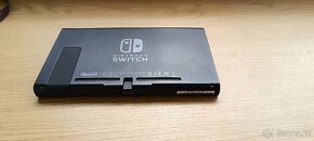 Vyměním Nintendo Switch V2 za V1 v podobném stavu - 2