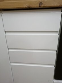 Linka s frézovanými úchyty - 2