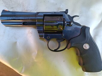 Colt king cobra 38 special cartridge USA - 2