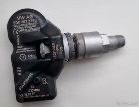 5Q0907275B Senzor tlaku v pneumatikách TPMS Škoda, VW, Audi - 2