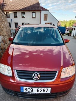 Volkswagen Touran 2.0 TDI - 2