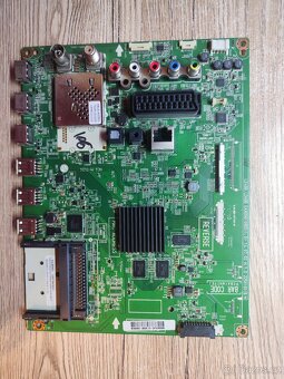 Prodám tyto TV desky z LG 42LB570. - 2