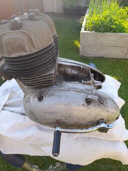 motor 350 typ 354 - 2