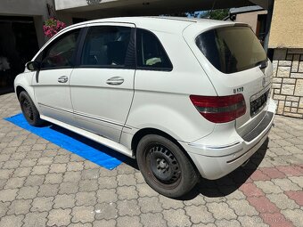 Veškeré díly Mercedes Benz  b170 1.7 85kw bíla - 2
